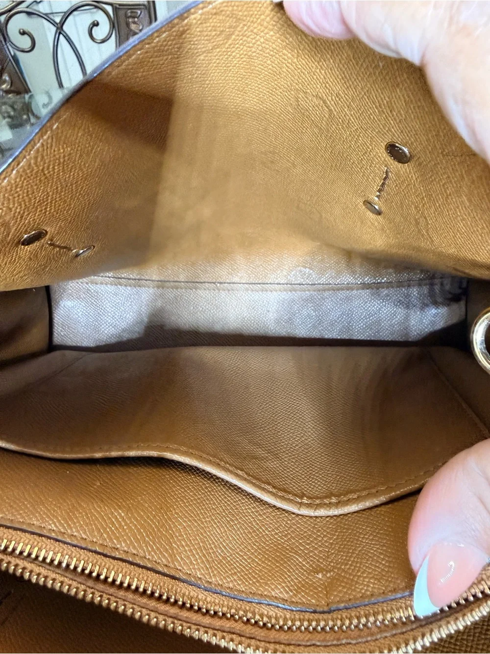 COACH White Floral Print Tote with Matching Wallet
